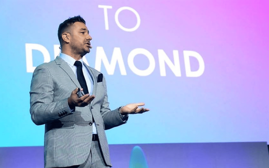 Kegye Roland | Jeunesse